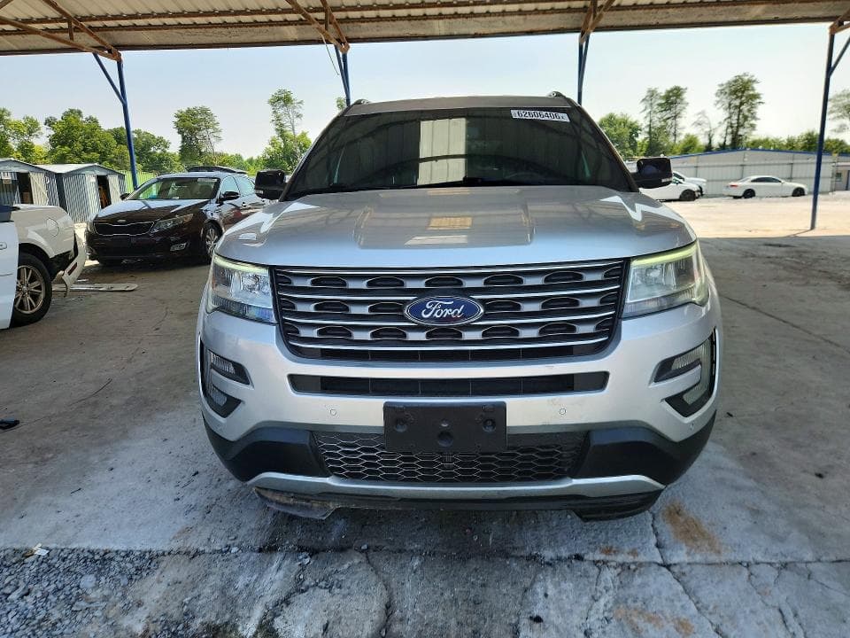 2017 FORD EXPLORER XLT 5