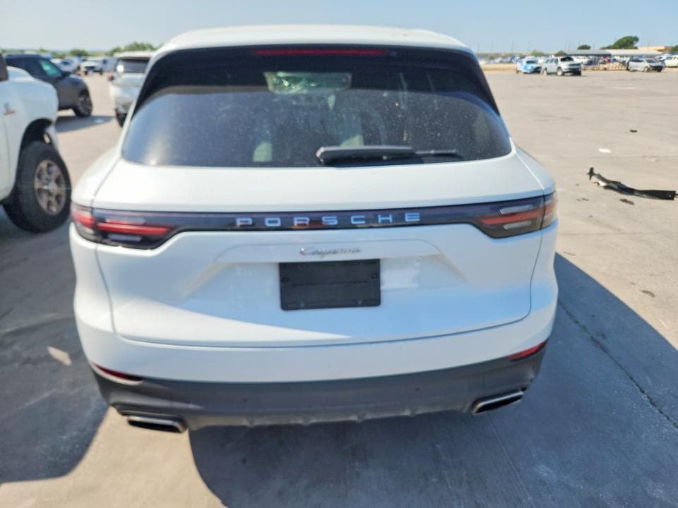 2022 PORSCHE CAYENNE 6
