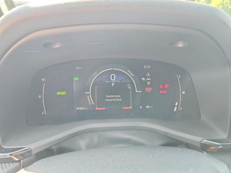 2025 TOYOTA CAMRY SE 9