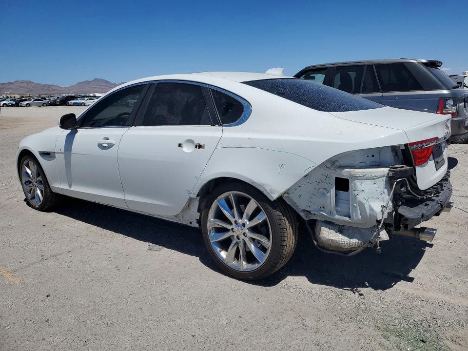 2017 JAGUAR XF PRESTIGE 2
