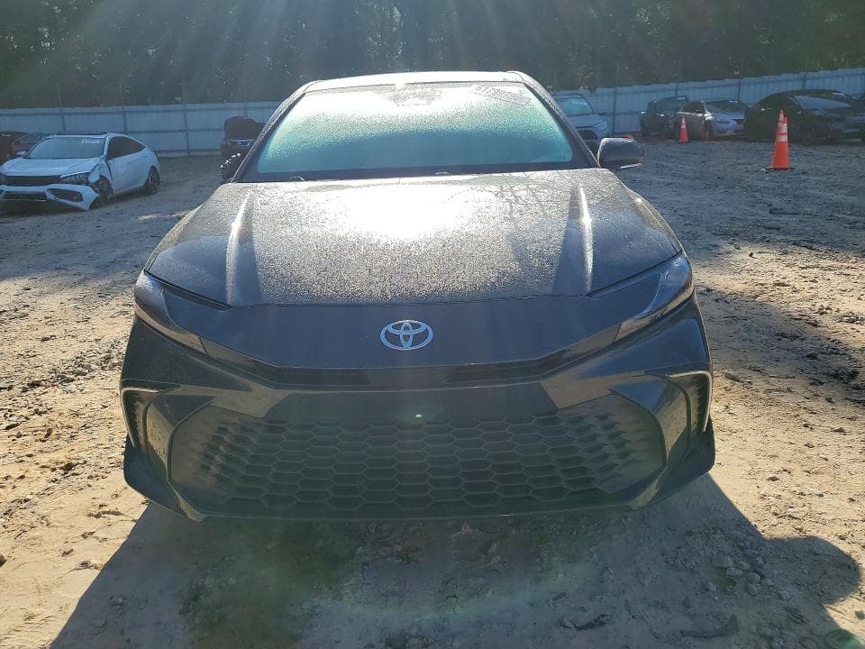 2025 TOYOTA CAMRY SE 5