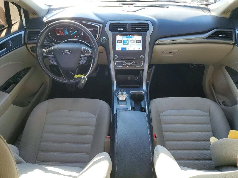 2017 FORD FUSION SE 8