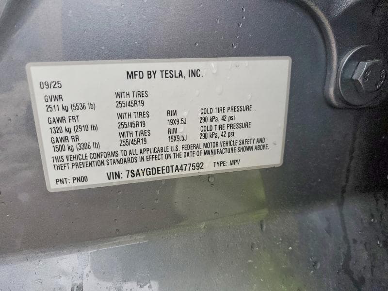 2026 TESLA MODEL Y 13