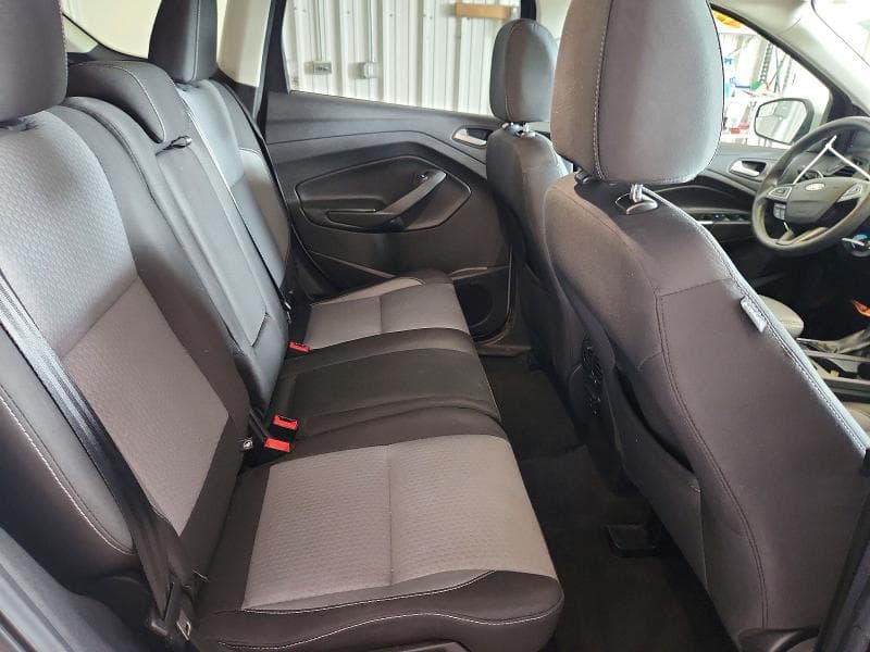2017 FORD ESCAPE SE 11