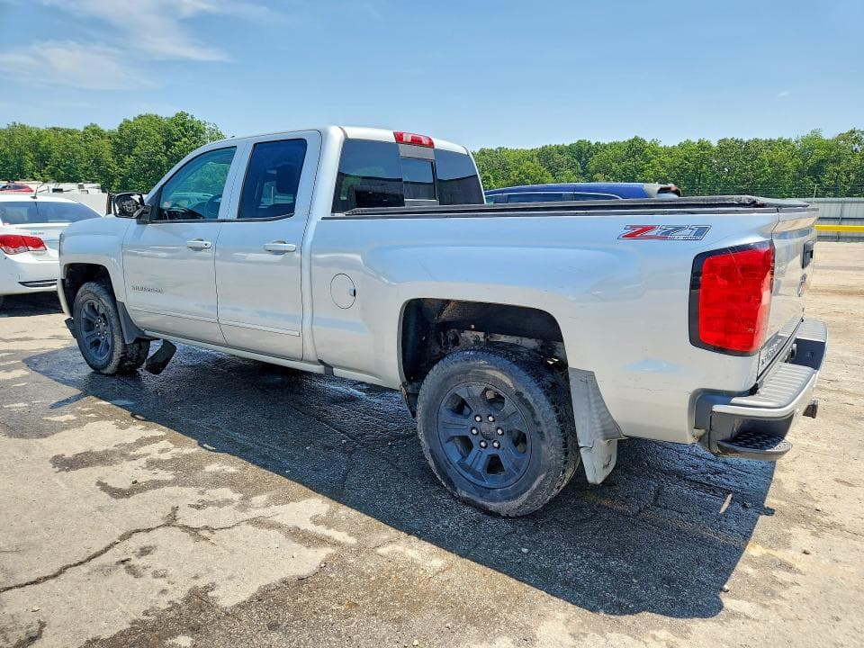 2017 CHEVROLET SILVERADO K1500 LT 2