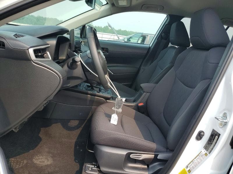 2026 TOYOTA COROLLA CROSS LE 7