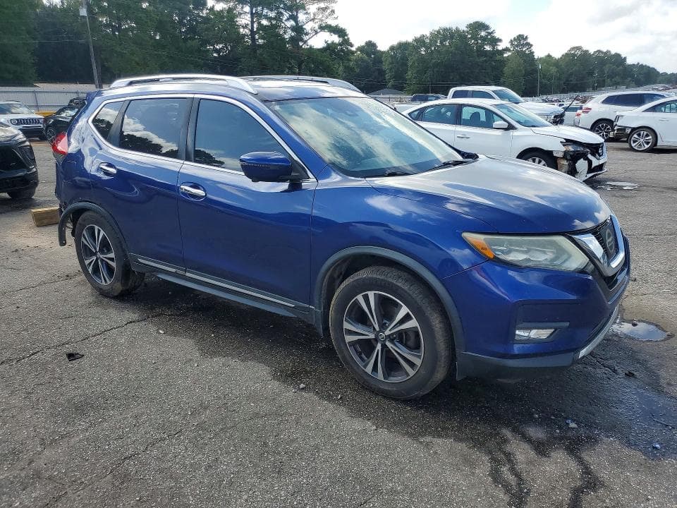 2017 NISSAN ROGUE SL 4