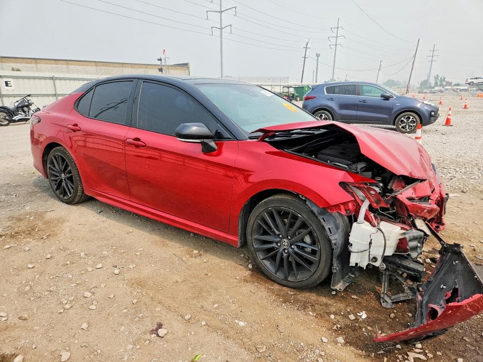 2021 TOYOTA CAMRY XSE 4