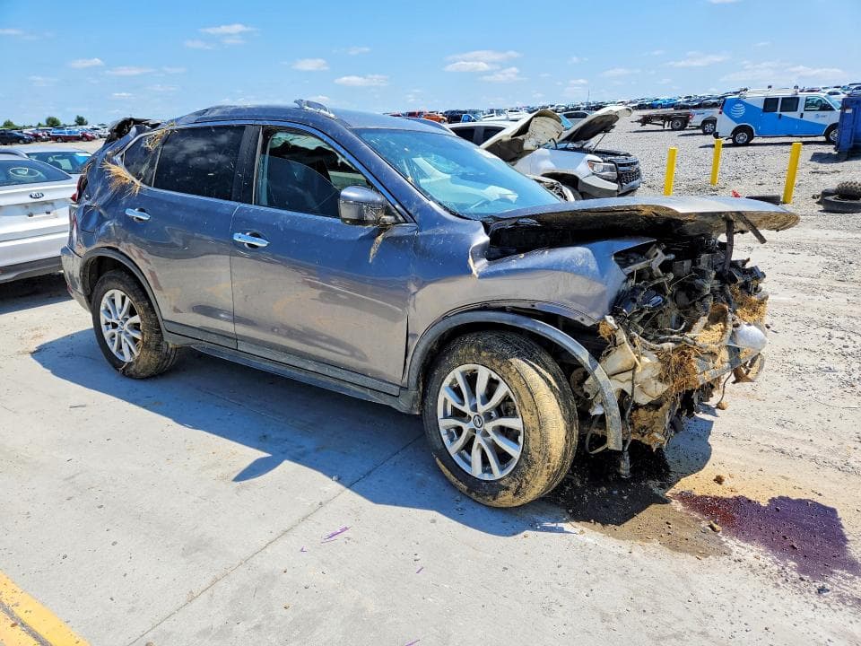 2018 NISSAN ROGUE SV 4