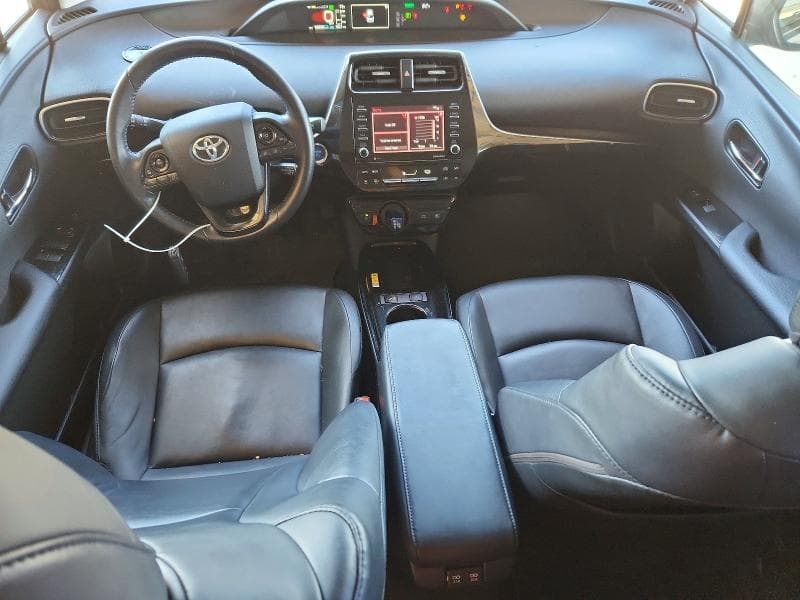 2022 TOYOTA PRIUS XLE 8