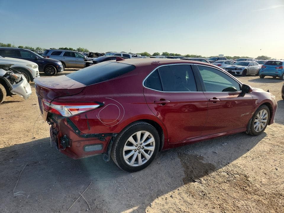 2020 TOYOTA CAMRY LE 3