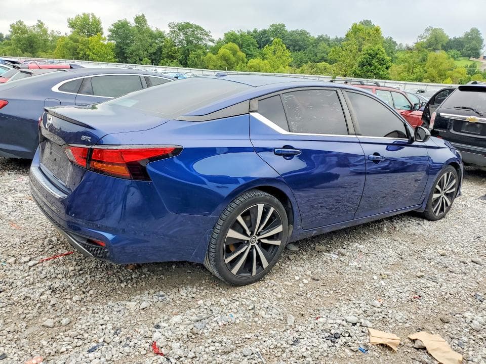 2019 NISSAN ALTIMA SR 3