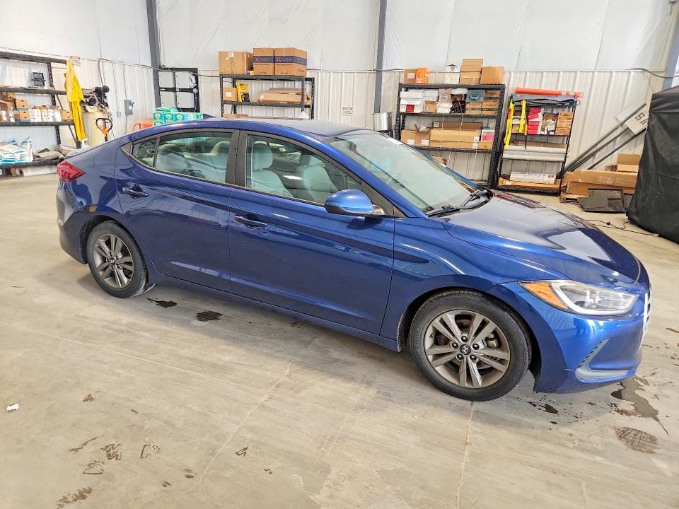 2018 HYUNDAI ELANTRA SEL 4