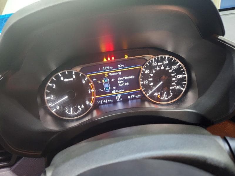 2019 NISSAN ALTIMA S 9