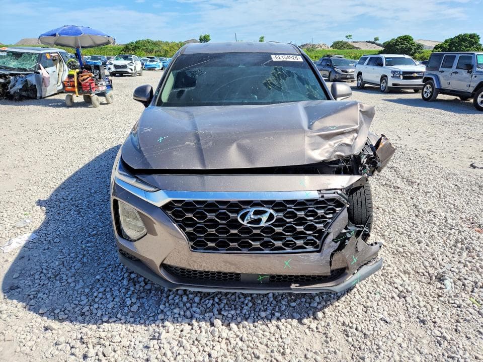 2019 HYUNDAI SANTA FE SE 5