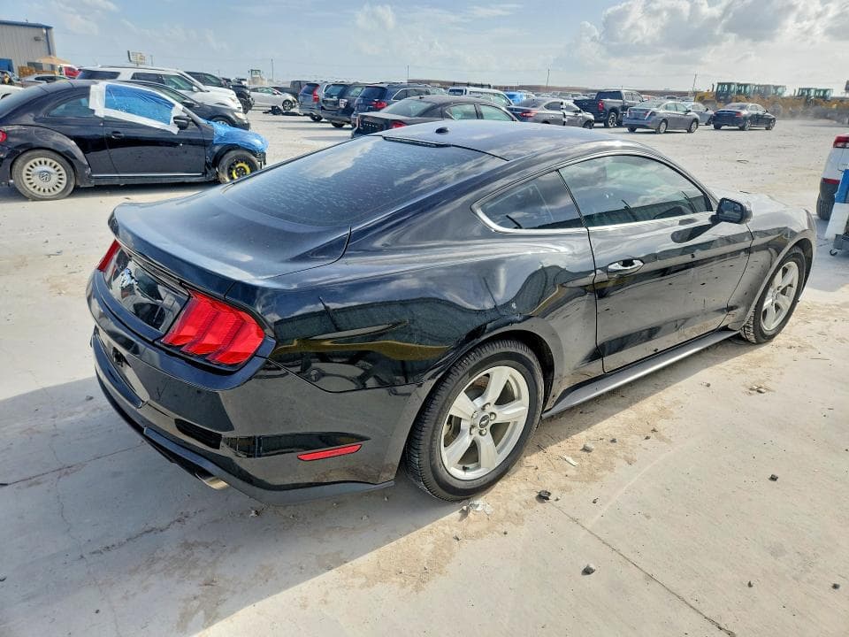 2019 FORD MUSTANG 3