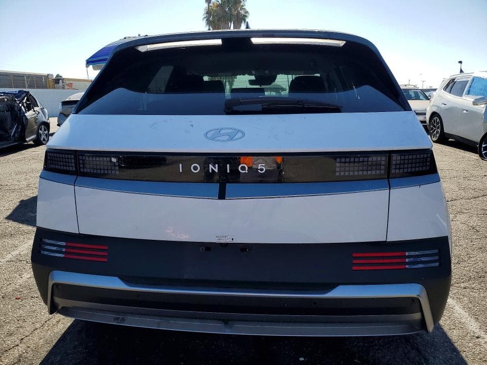 2025 HYUNDAI IONIQ 5 SE 6