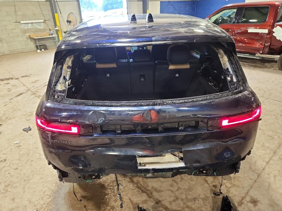 2025 LAND ROVER RANGE ROVER SPORT AUTOBIOGRAPHY 6