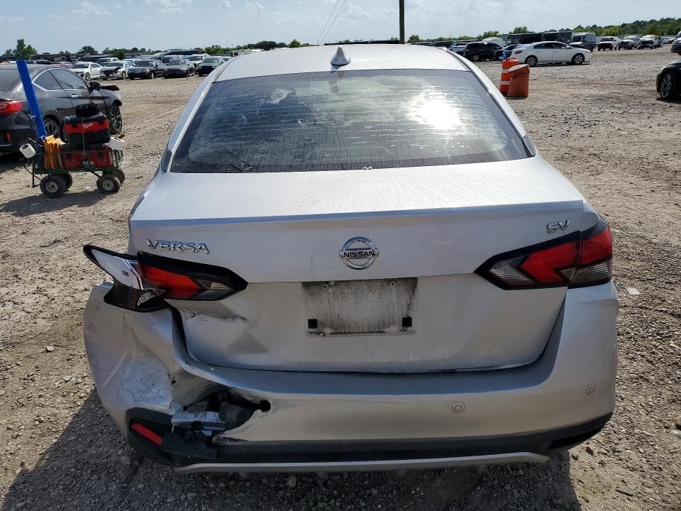 2020 NISSAN VERSA SV 6