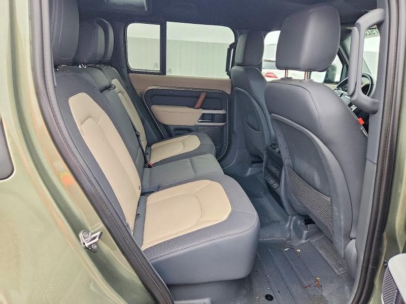 2023 LAND ROVER DEFENDER 110 X-DYNAMIC SE 10