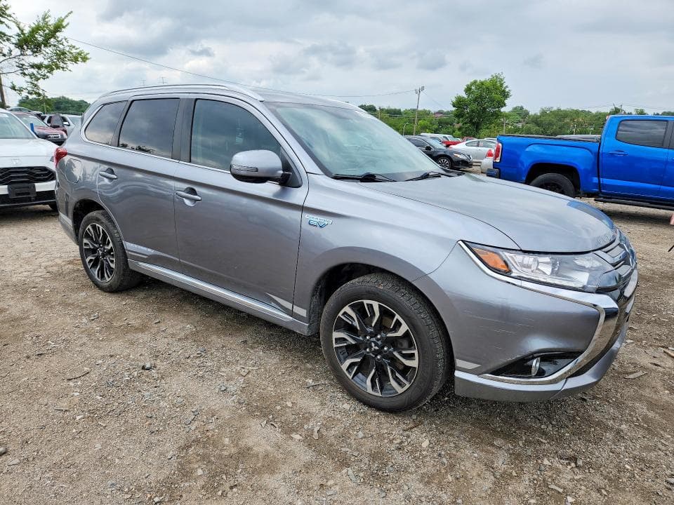 2018 MITSUBISHI OUTLANDER SE 4