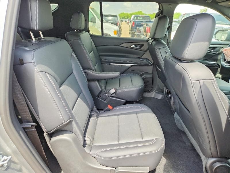 2026 CHEVROLET TRAVERSE LT 11