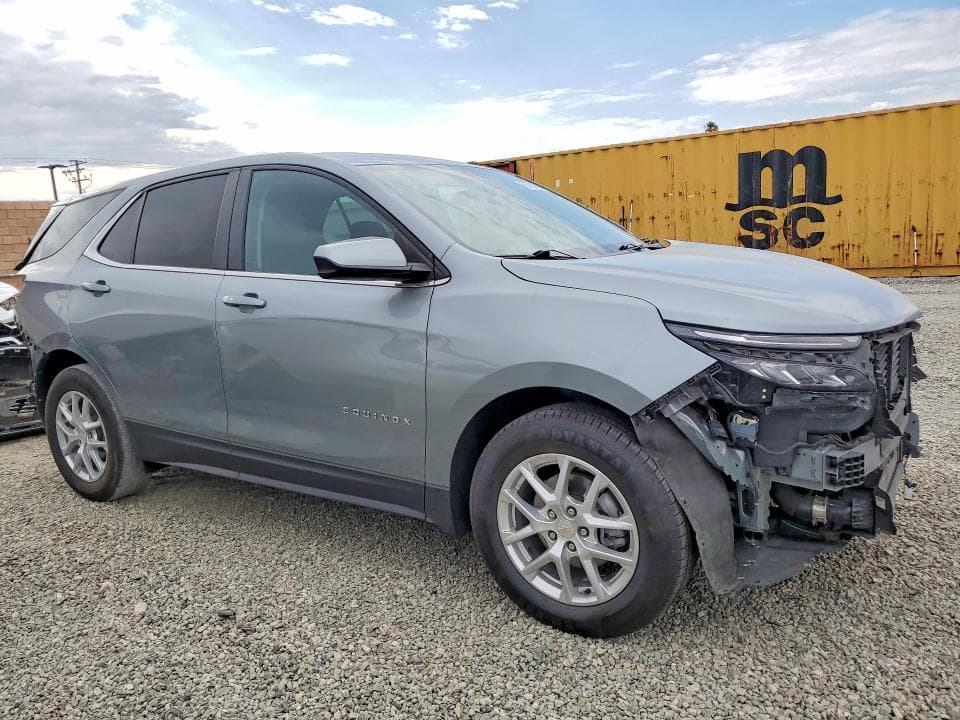 2024 CHEVROLET EQUINOX LT 4