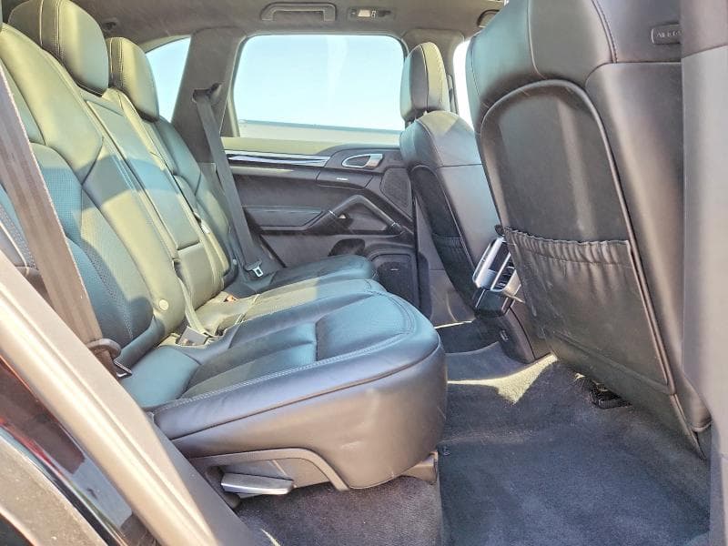 2018 PORSCHE CAYENNE SE HYBRID PLATINUM 11