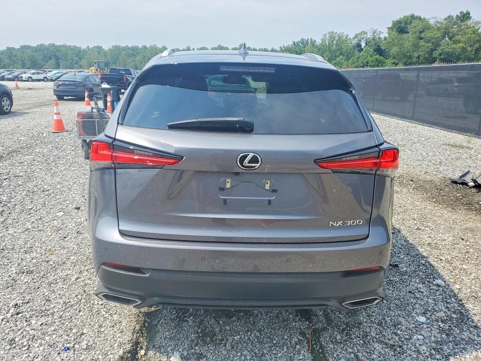 2021 LEXUS NX 300 BASE 6
