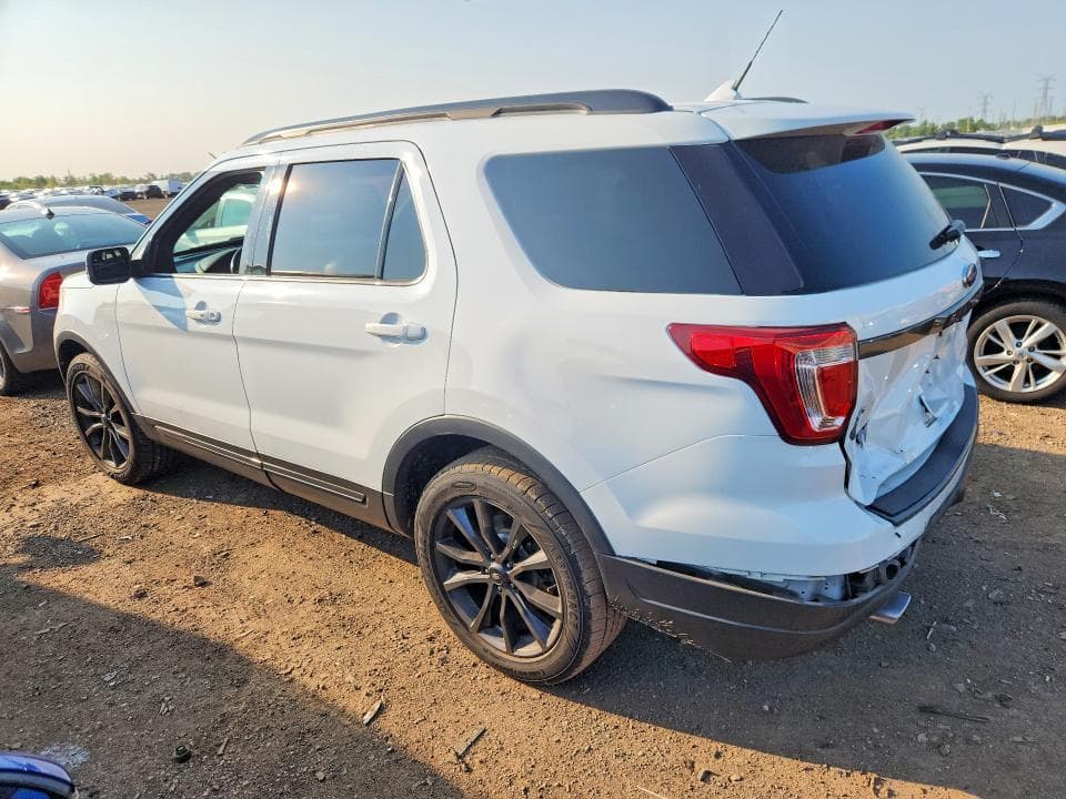 2018 FORD EXPLORER XLT 2