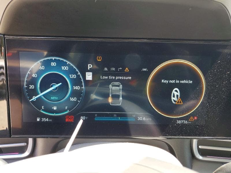 2024 HYUNDAI ELANTRA SEL 9