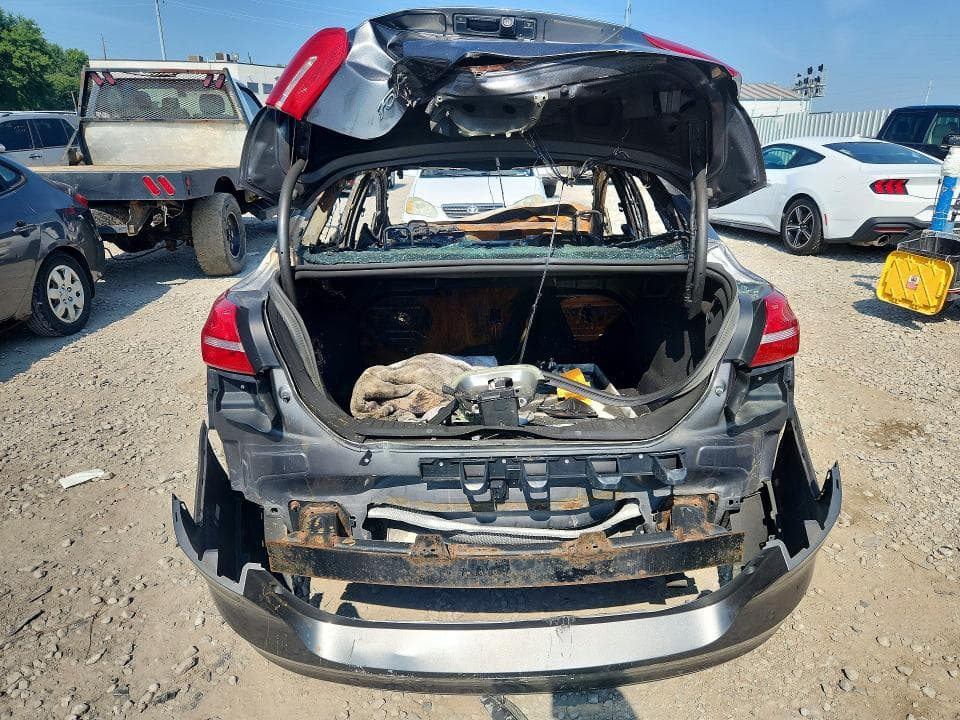 2018 FORD FOCUS S 6
