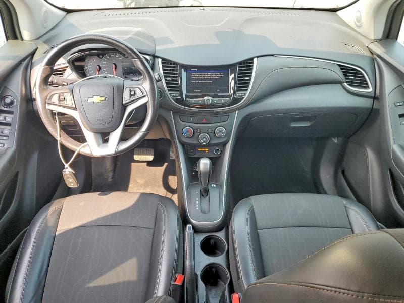 2022 CHEVROLET TRAX 1LT 8