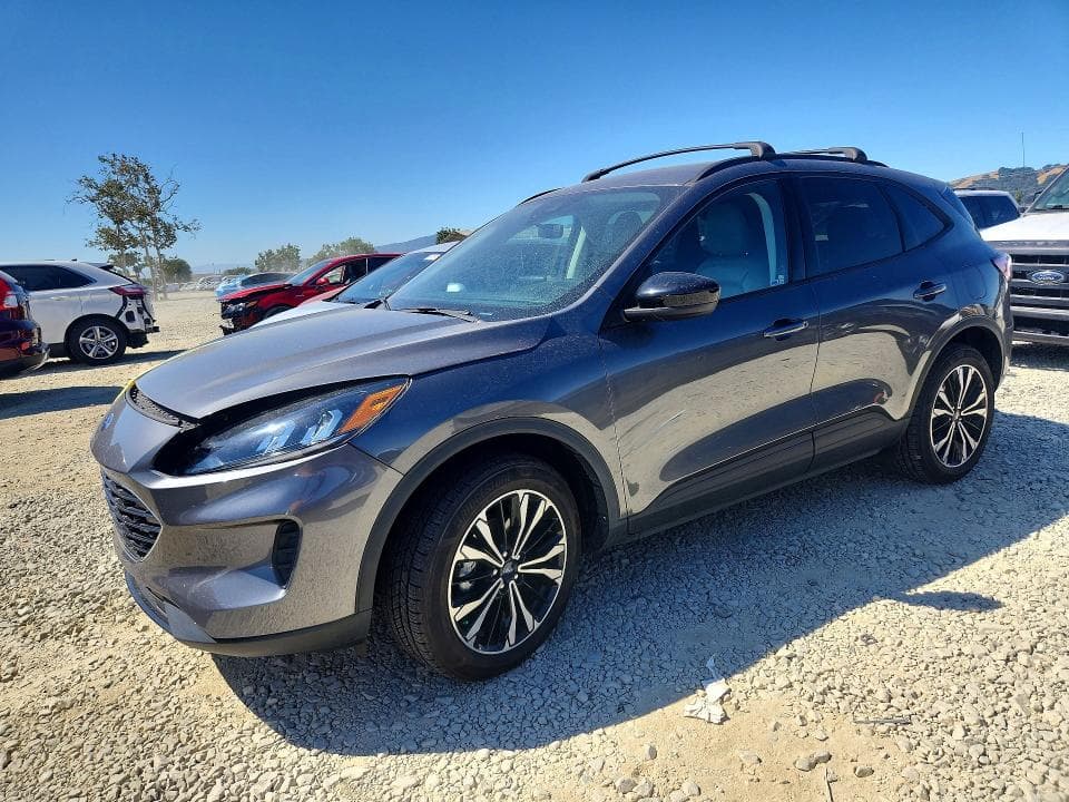 2021 FORD ESCAPE SE - 1