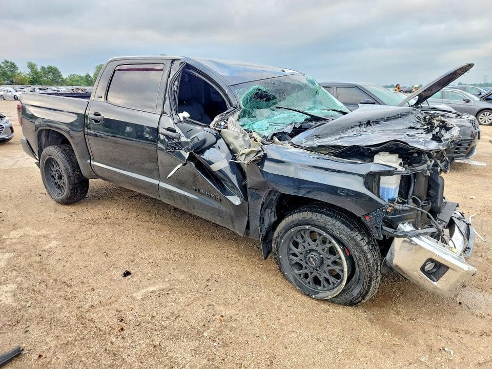 2021 TOYOTA TUNDRA SR5 4