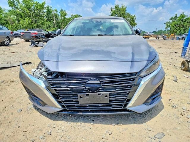 2023 NISSAN ALTIMA SV 5