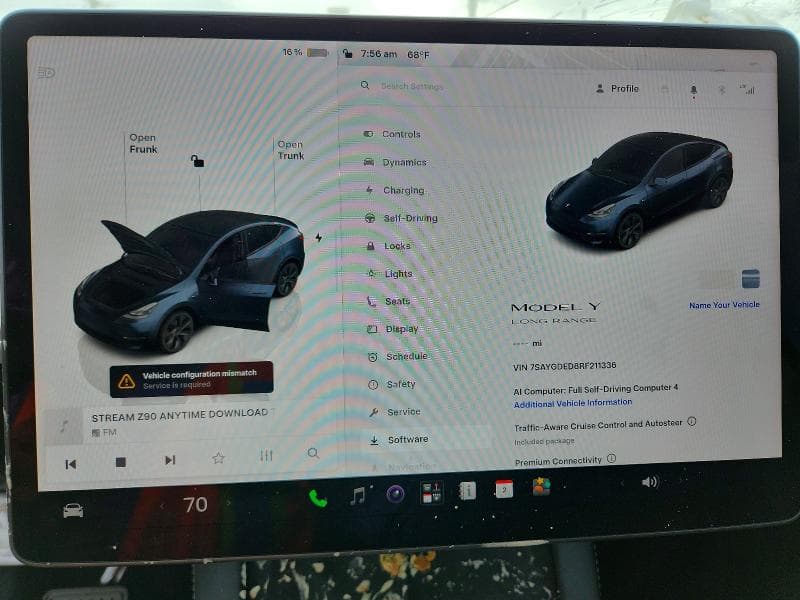 2024 TESLA MODEL Y 9