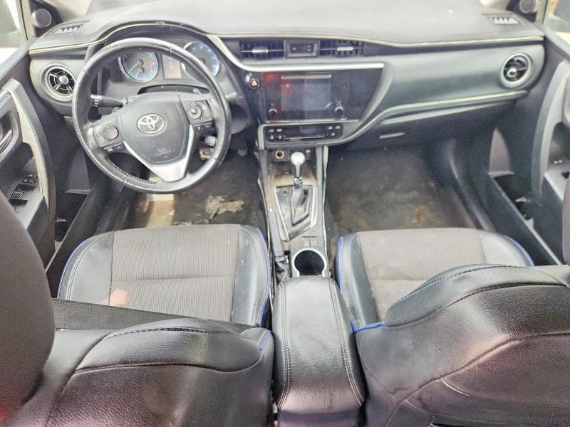 2018 TOYOTA COROLLA SE 8