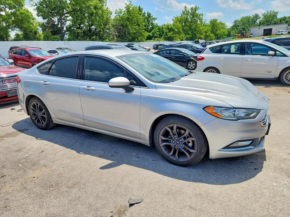 2018 FORD FUSION SE 4