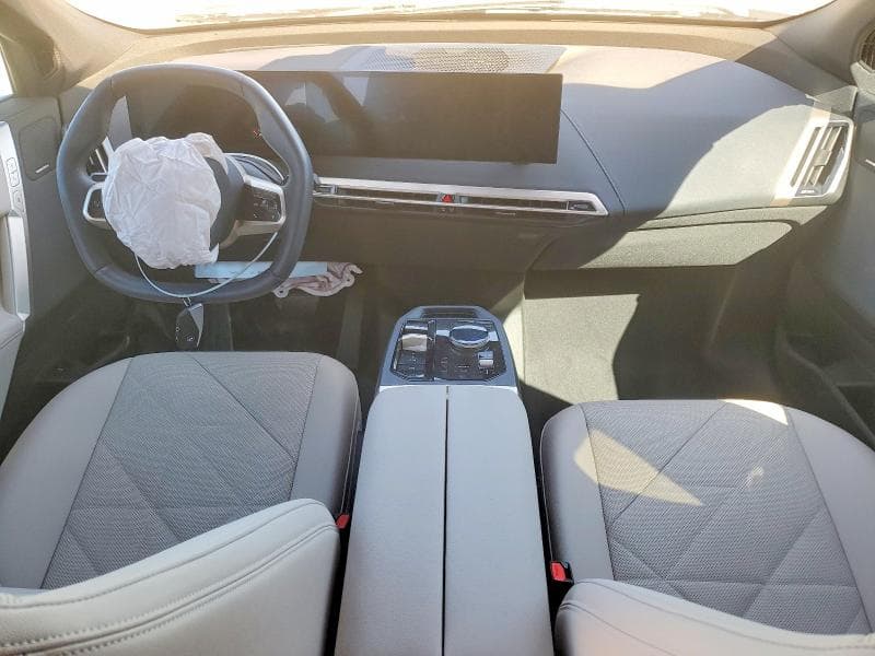 2026 BMW IX XDRIVE45 8