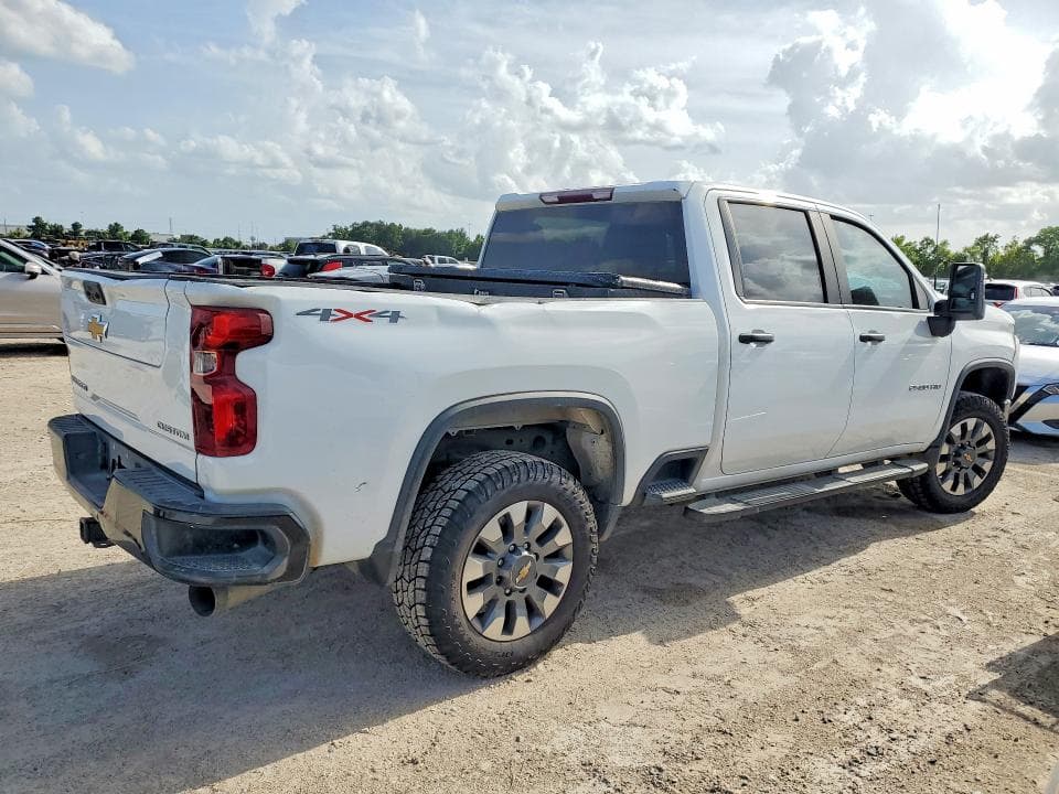 2023 CHEVROLET SILVERADO K2500 CUSTOM 3