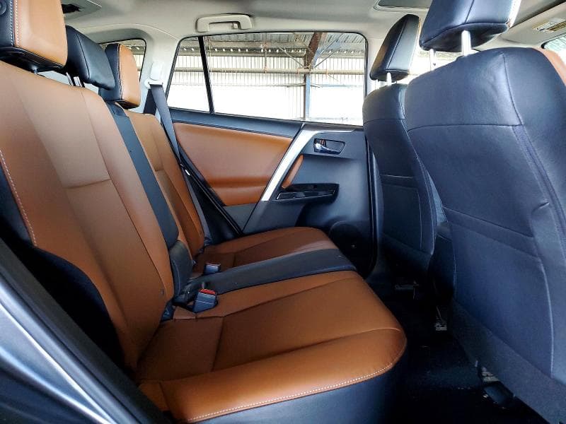 2017 TOYOTA RAV4 LIMITED 11