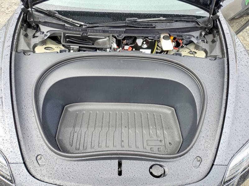 2026 TESLA MODEL 3 11