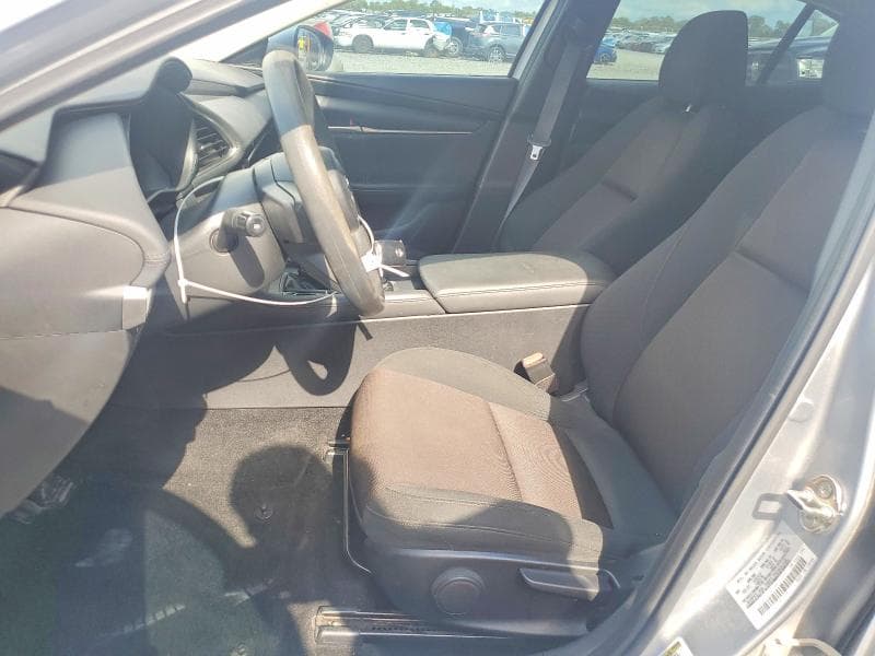 2021 MAZDA 3 7