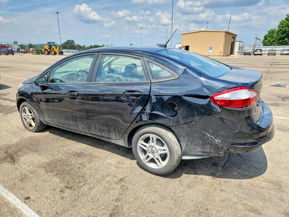 2018 FORD FIESTA SE 2