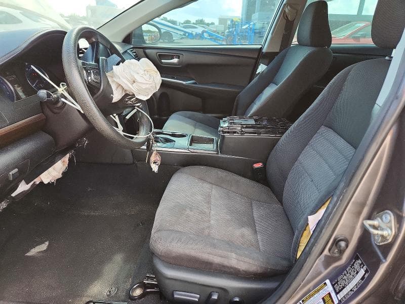 2017 TOYOTA CAMRY LE 7