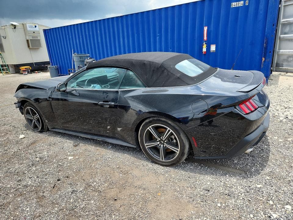 2024 FORD MUSTANG 2