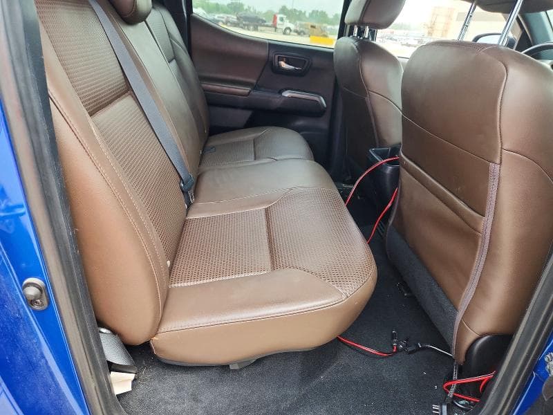 2017 TOYOTA TACOMA LIMITED 10
