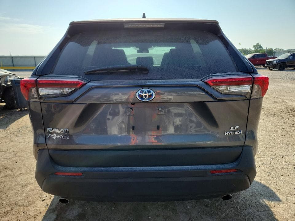 2024 TOYOTA RAV4 LE 6