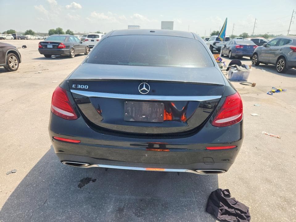 2018 MERCEDES-BENZ E 300 6